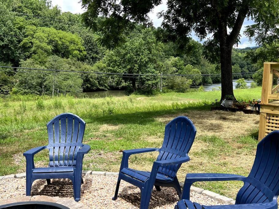 Riverside Relaxer W/Hot Tub+Fire Pit +Wifi & View 富兰克林 外观 照片