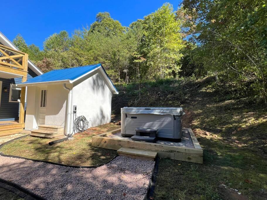 Riverside Relaxer W/Hot Tub+Fire Pit +Wifi & View 富兰克林 外观 照片